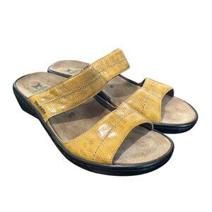 Mephisto Ularia Mobils Sandal Yellow Textured Leather AirRelax 40 EU / 9.5-10 US